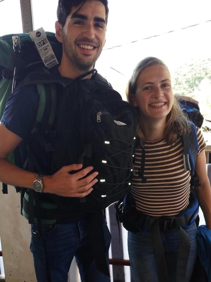 Griya Backpacker Pak Yon Bed and Breakfast Malang Esterno foto